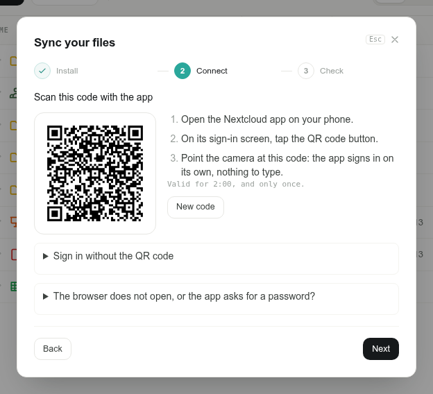 The sync guide showing a QR code for the Nextcloud mobile app